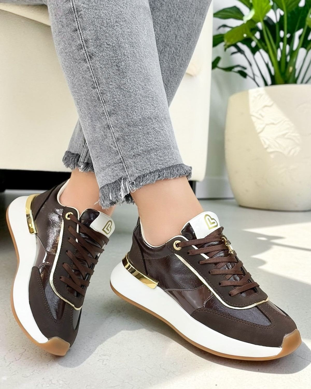 Tenis Shantal